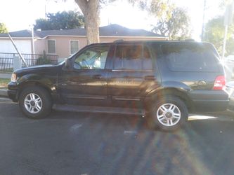03 EXPEDITION XLT GOOD FOR A BIG FAMILY