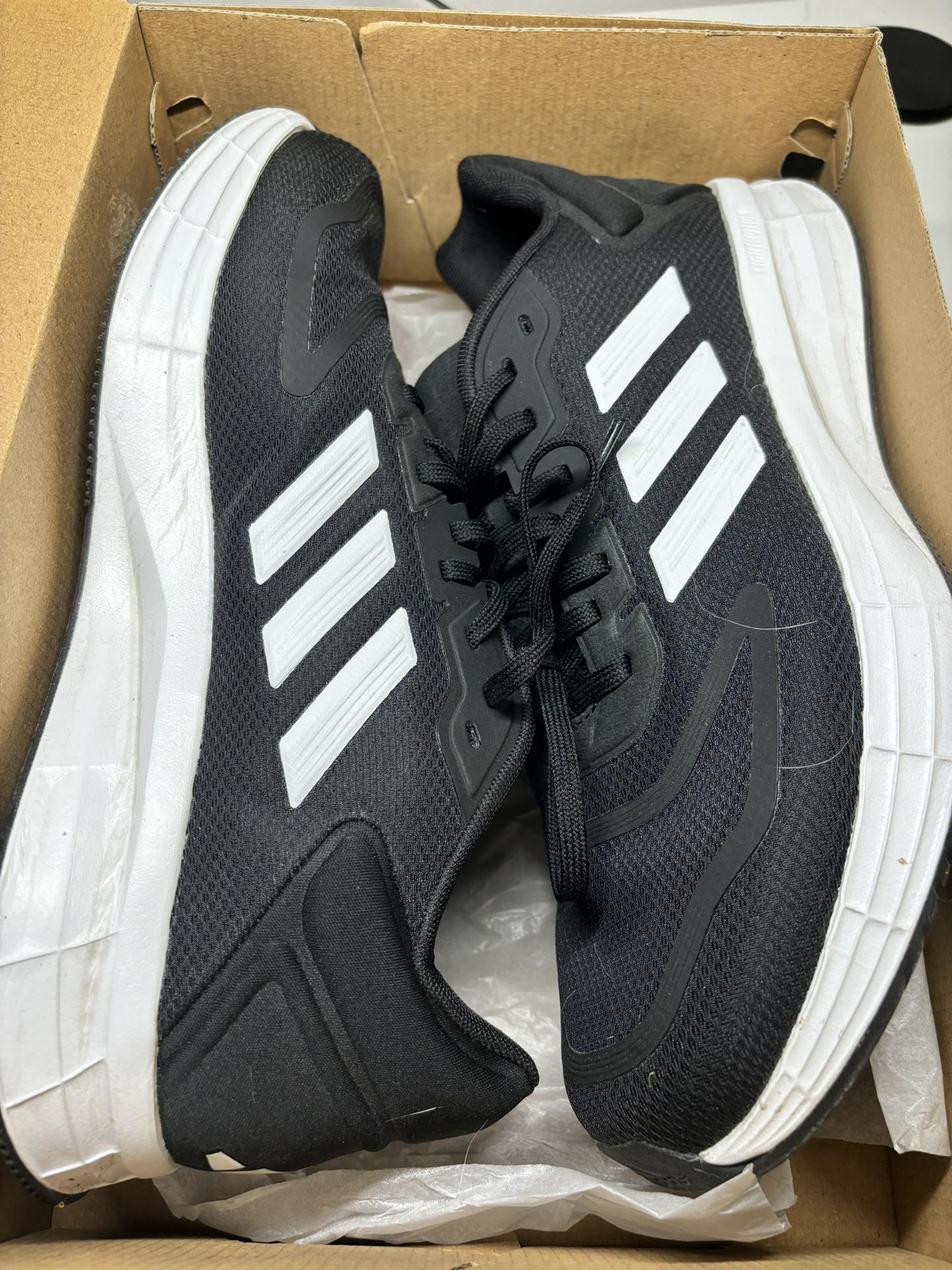 Men’s Adidas Running Gym Shoes See 10.5