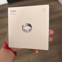 Brand New Oura Ring Size 7 - Silver 