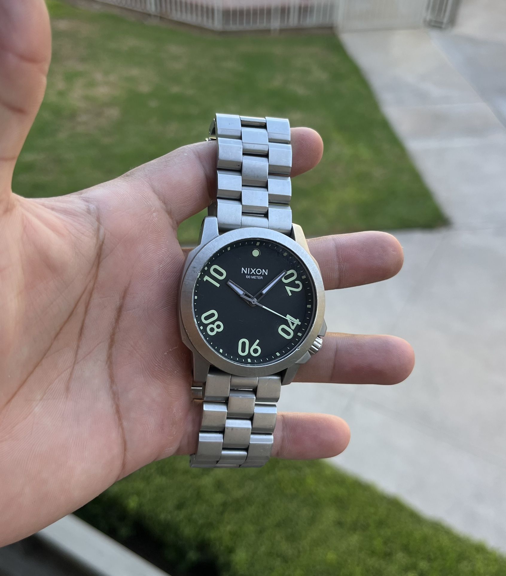 Gray Nixon Watch Model: The Ranger 45