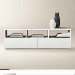 Chill 60" White High-Gloss Media Console