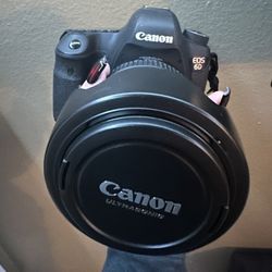 CANON EOS 6D 24-105 EF LENS