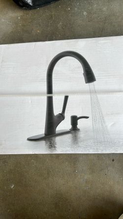Kohler Elmbrook Single Handle Pull Down Sprayer Kitchen Faucet In Matte Black Finish