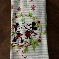 Disney Christmas Mickey And Minnie Mouse Hand Towel Set