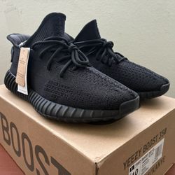Adidas Yeezy Onyx Men’s Size 10