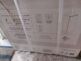 Freezer upright