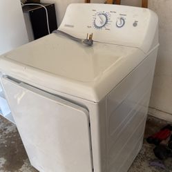 Dryer Machine 