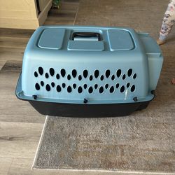 🐶 Top Paw 24” Pet Kennel – Great Condition
