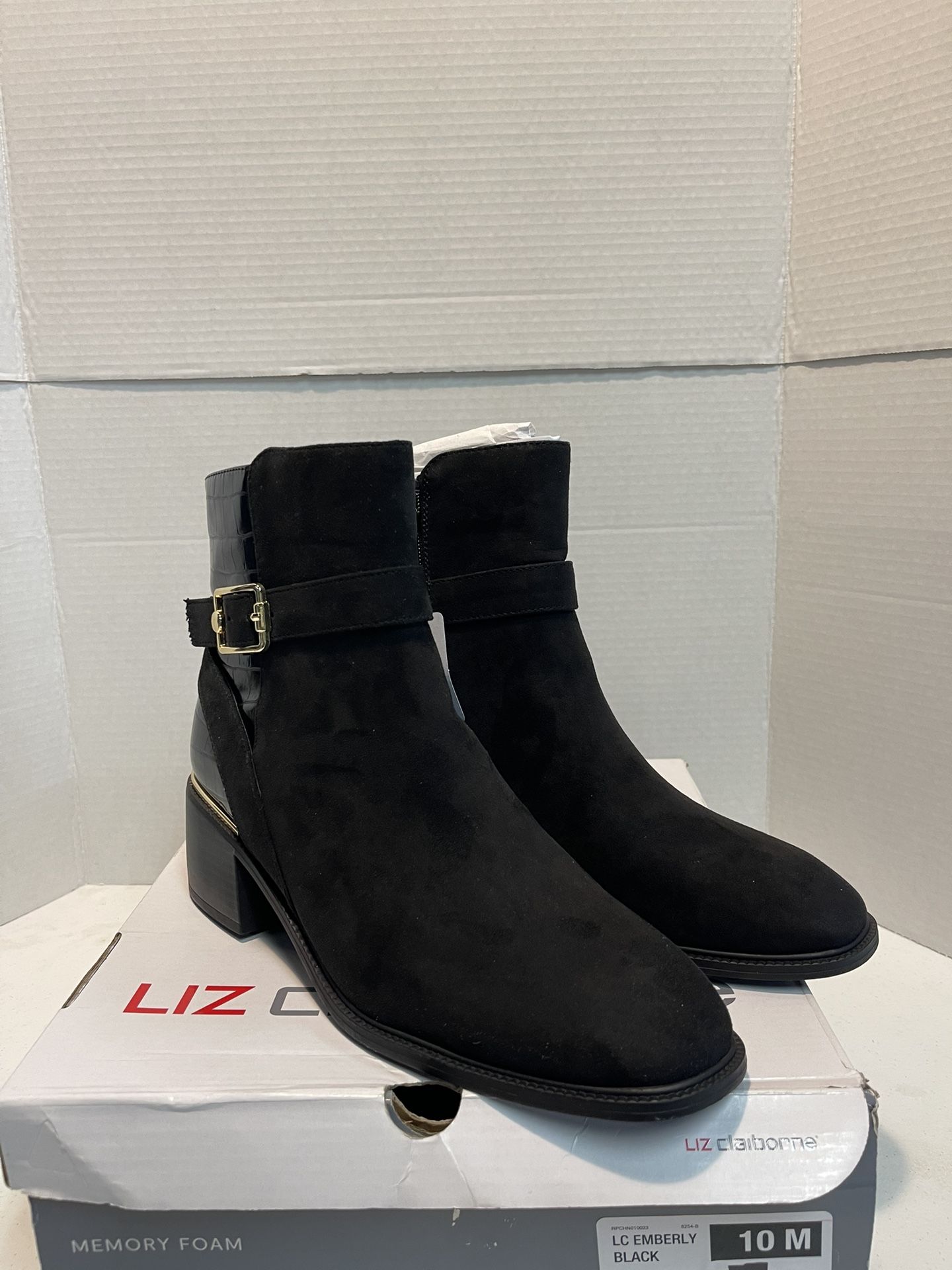 Women’s boots memory foam