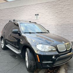 Bmw X5 Panoramic V8 SUV M Competition X3 X1 Audi Rs Q8 Q3 Q5 Porsche Cayenne Macan Ranger Rover Dodge Durango Chevy Jeep Cherokee Srt Hellcat Tahoe Rt