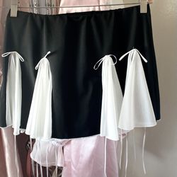 Mini Skirt 