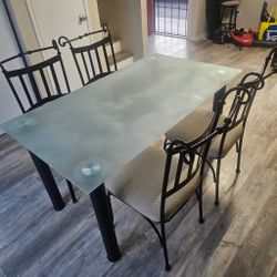 4 Chair Frosted Glass Dinning Table