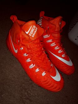 Nike zoom force savage
