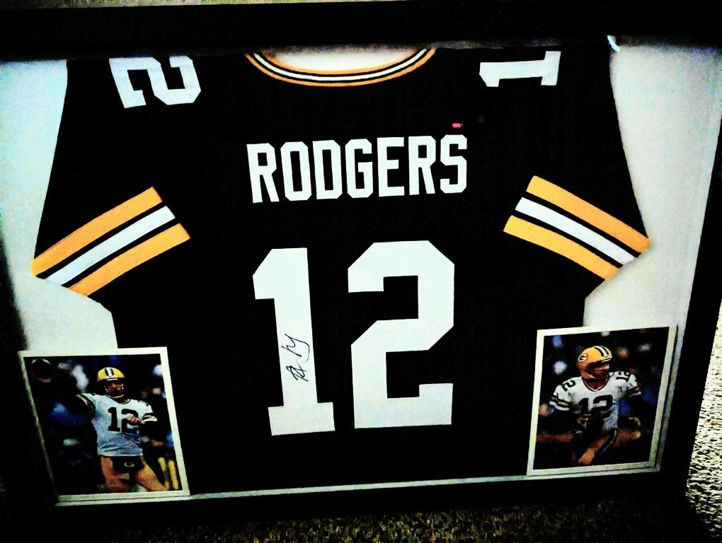 Aaron Rodgers Authentic Signed Green Bay Packers Framed Jersey