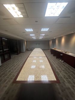 336’ (28 foot) conference table