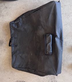 Carry bag for Jeep freedom tops. Front only.