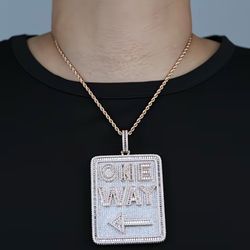 Necklace w/ Pendant