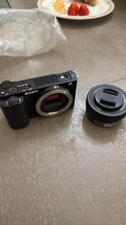 Sony ZV E10