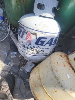 20 Pound Propane Tank