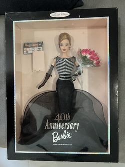 40th Anniversary Barbie Doll Collector Edition 1999 Mattel 21384