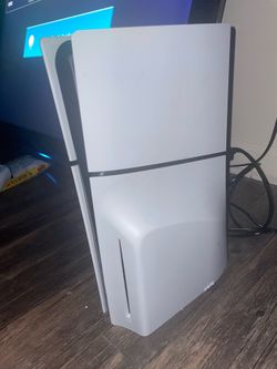 Nicely Used PS5 w/Cd option