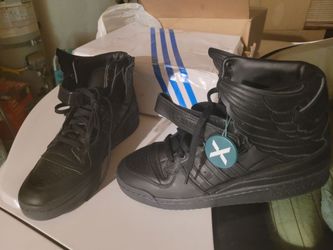 Adidas 'Wings 4.0' (Jeremy Scott)