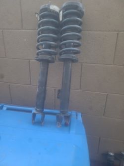 Front Shocks Struts For a 2005 Crysler 300 