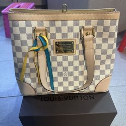 Louis Vuitton Handbag