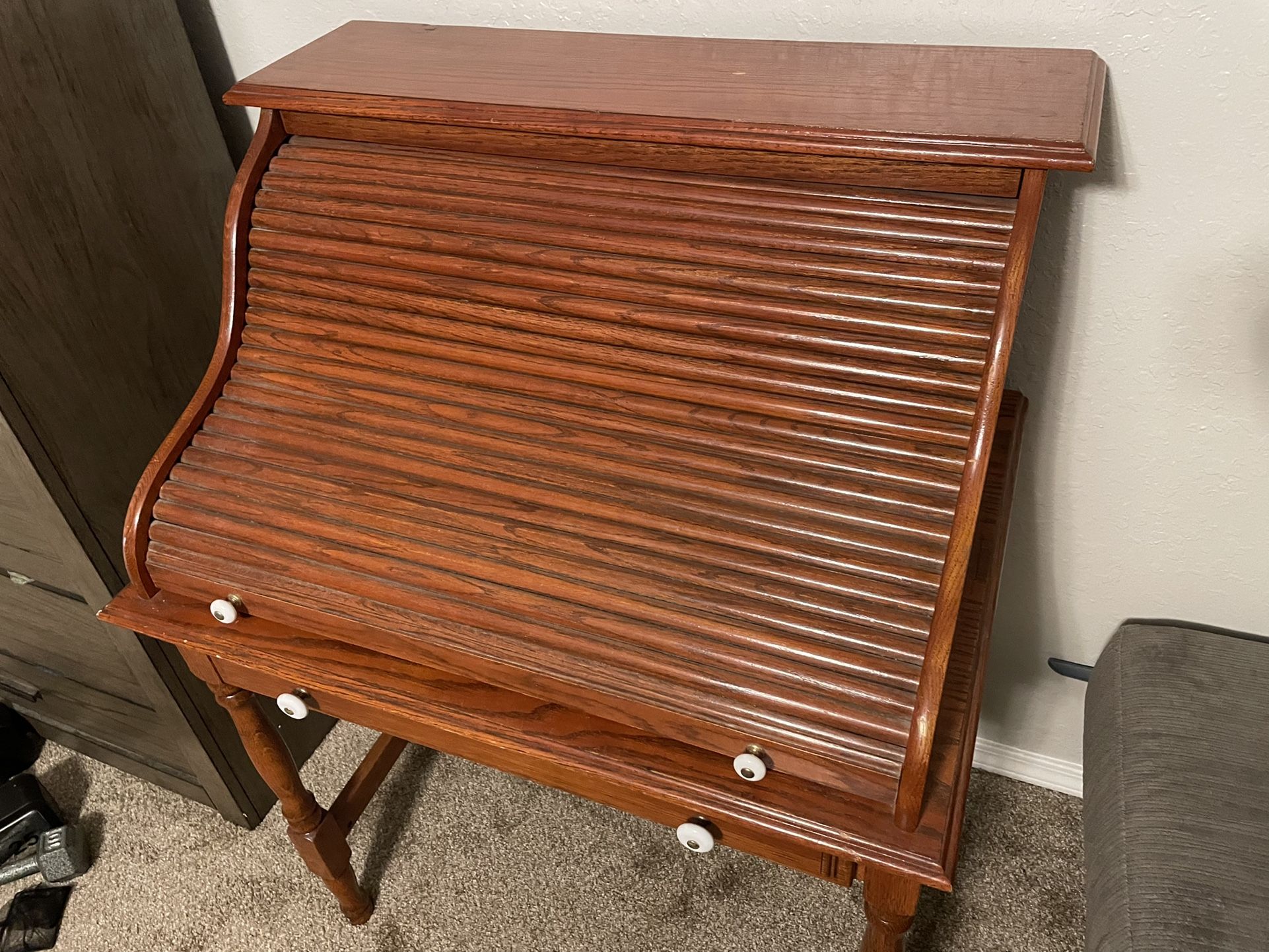 Vintage Style Roll Top Desk