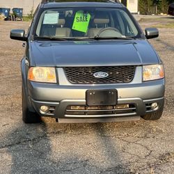 2005 Ford freestyle 