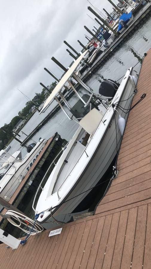1977 19ft chapparal center console