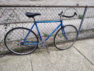 Fast and light weight fixed gear single speed racer bike w/ bullhorn