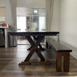 Farmhouse dining table 