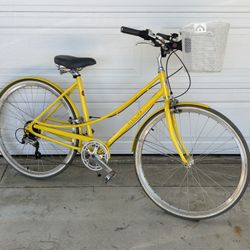 Classy And Vibrant Electra 7 Speed Aluminum Frame Loft 7D Hybrid Comfort Cruiser Bike