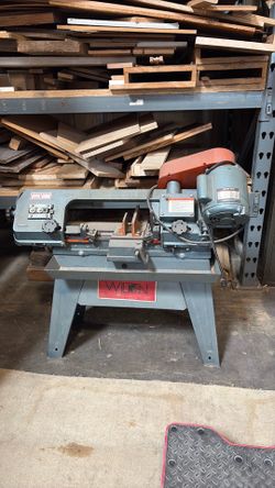 Band saw