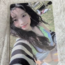 TWICE Between 1&2 Dahyun Autographed Photocard Non-Sport Trading Card
