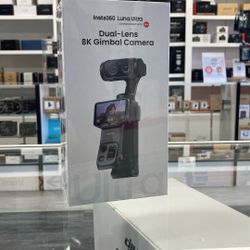 Insta360 Luna Ultra Dual-Lens 8K Gimbal Camera