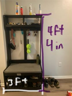Entryway storage bench - $35