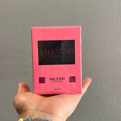 Valentino Born In Roma “extradose”