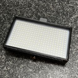 Polaroid 8” LED Light