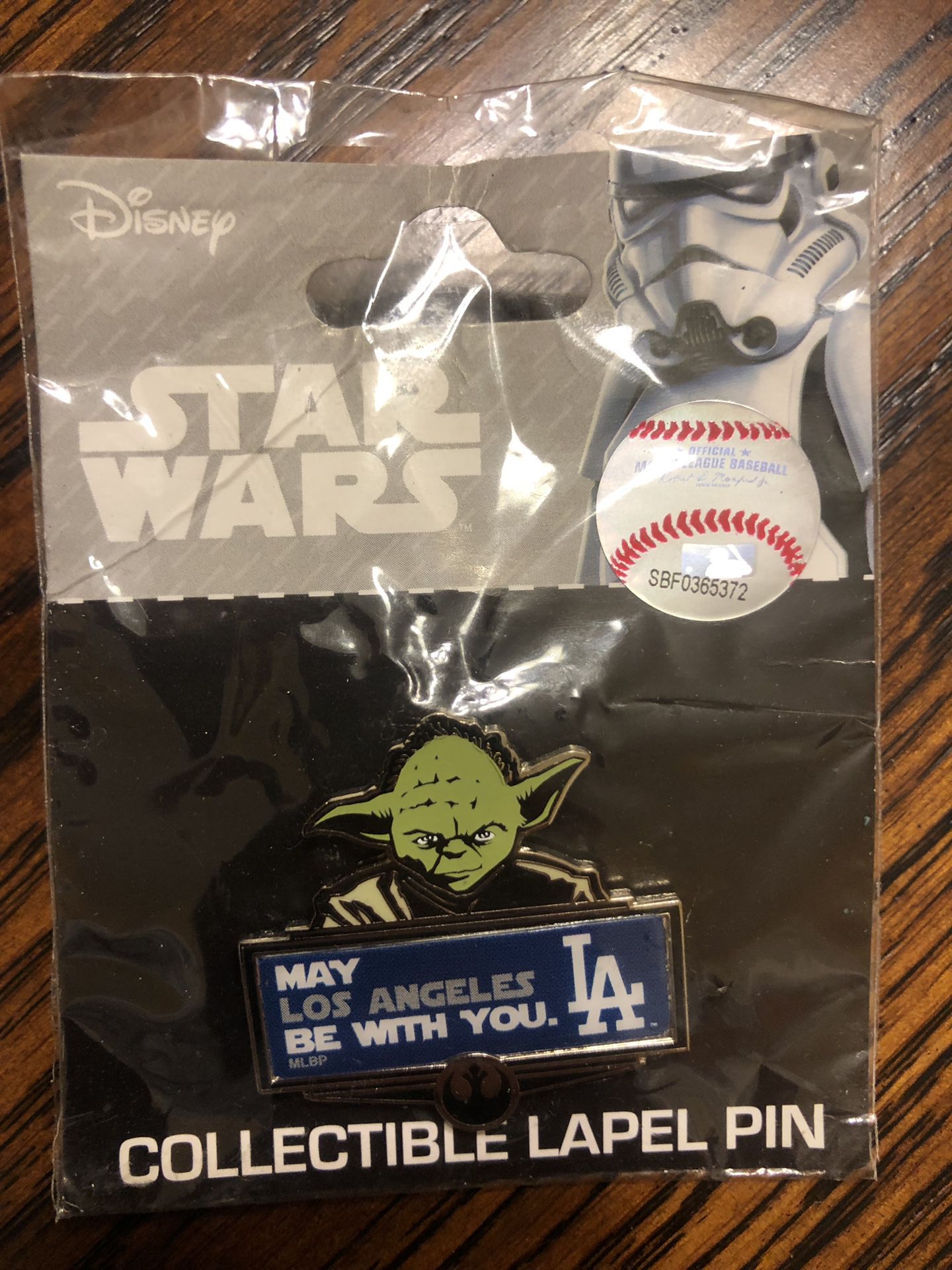 Disney Dodgers Star Wars Pin