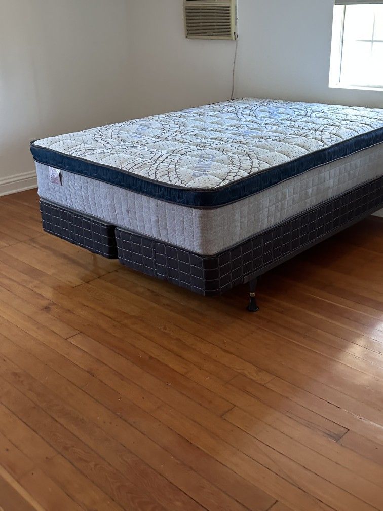 Full Size Mattress Pillow Top 12" Thick. All Sizes Available. Same Day Delivery. Brand New Mattress