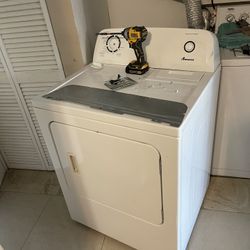Lavadora Y Secadora Washer And Dryer
