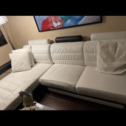 Large White Leatherette Couch Black And White 