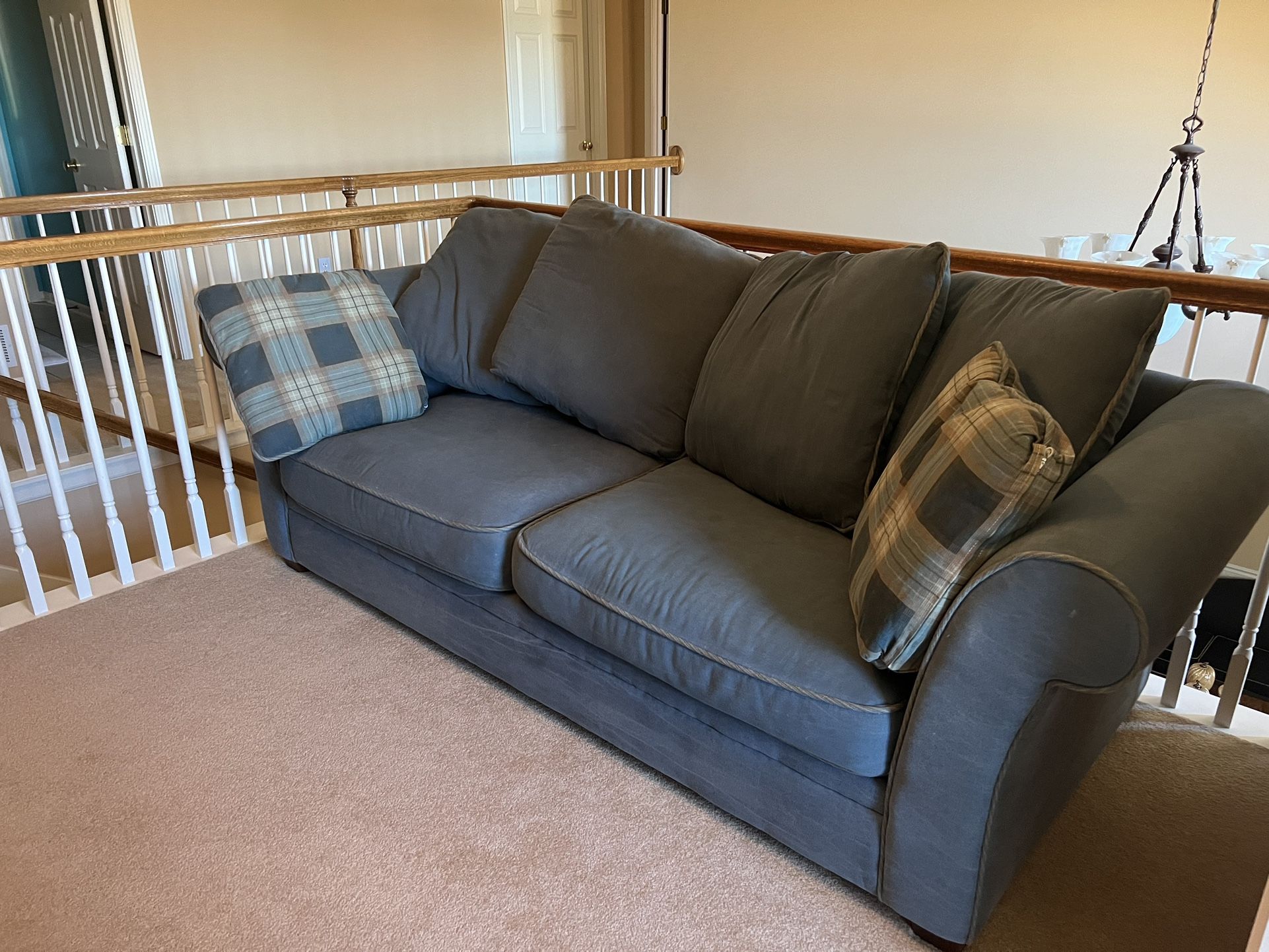 Love Seat And Matching Sleeper Sofa Excellent Condition