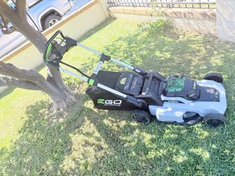 Lawnmower self-propelled EGO 21" Kit completo con batería y cargador