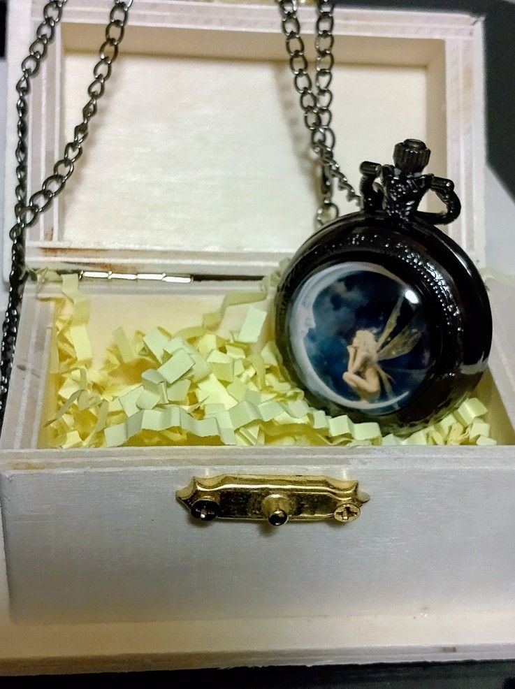 "TINKERBELL" POCKET WATCH --WOODEN BOX INCLUDED 