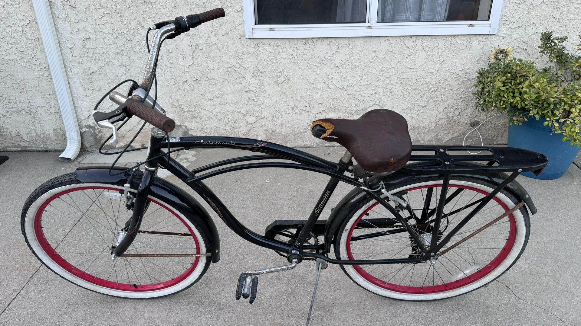 Swhinn 26” 7 Speed Clairmont Bike
