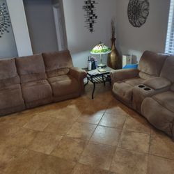 Ashley Furniture Recliner Couch Sofa and Power Recliner Console Loveseat, 4 Recline!