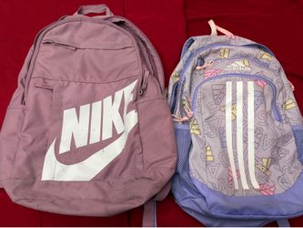 FREE BACKPACKS 🎒